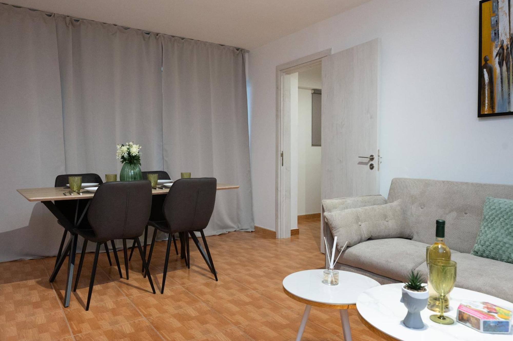 Napa Centrale Suites Ayia Napa Eksteriør billede